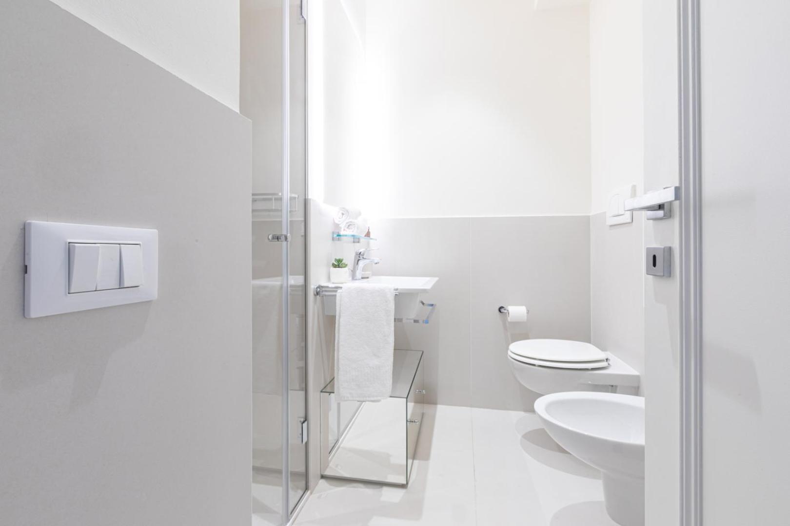 Centrale Suite With Balcony - Top Collection Milano Ngoại thất bức ảnh