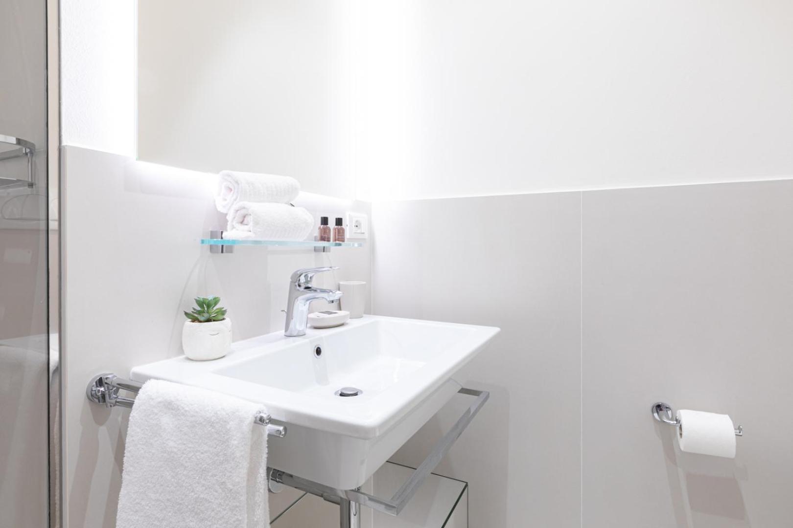Centrale Suite With Balcony - Top Collection Milano Ngoại thất bức ảnh
